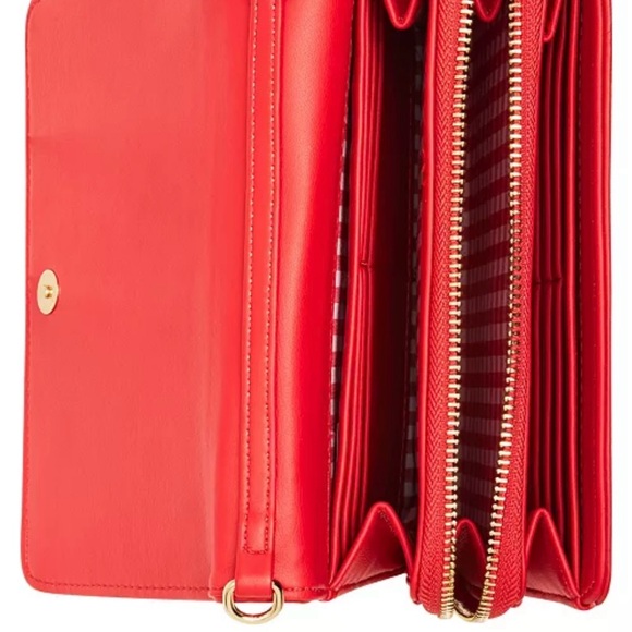 NWT! Betsy Johnson Charming Pearl Rhinestone Fruit Beaded Women's Bag - Picture 2 of 13